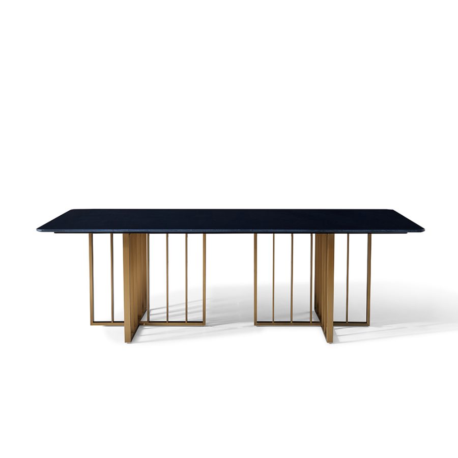 Lea Dining Table