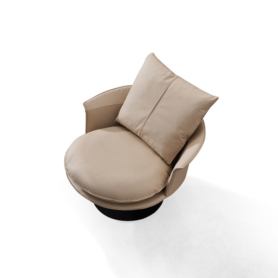 Avery Lounge Chair