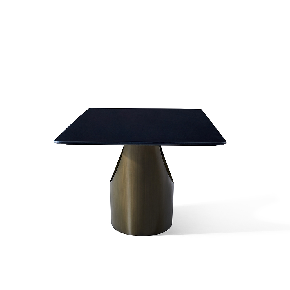 Luna Dining Table